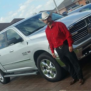 Meet your Posher, Arnulfo